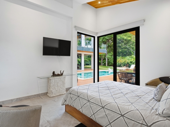 Casa La Ola Perfecta | Hacienda Pinilla Luxury Home