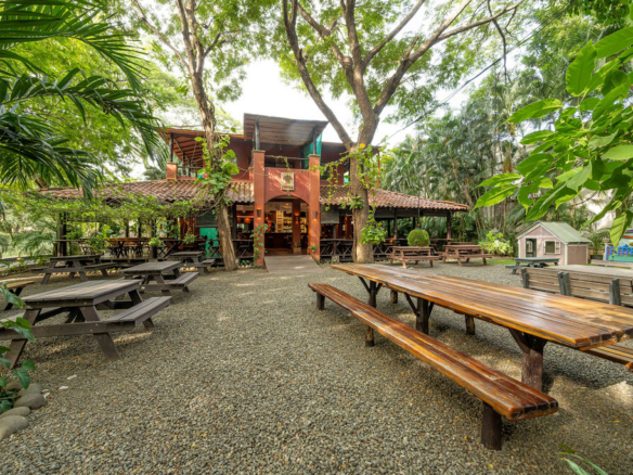 Iconic Commercial Property for Sale in Tamarindo: Pizzería La Baula