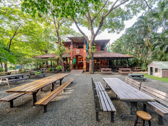 Iconic Commercial Property for Sale in Tamarindo: Pizzería La Baula