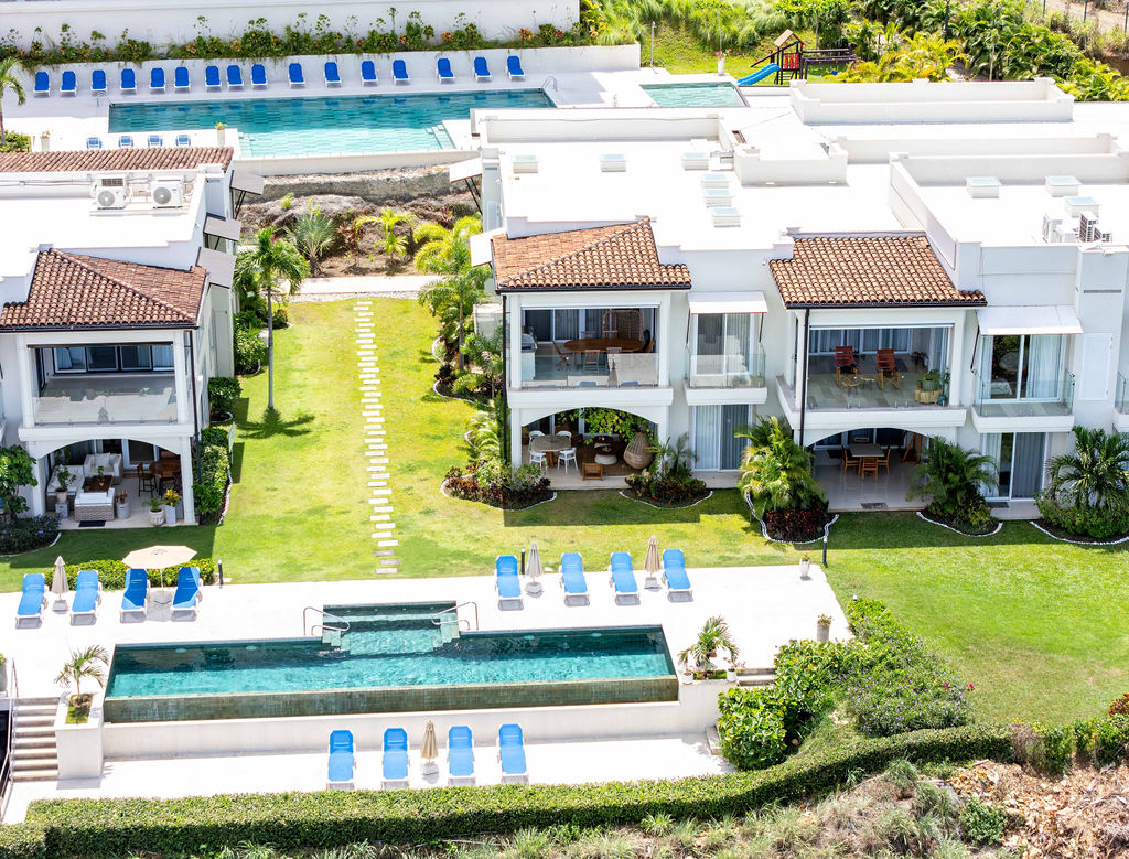 La Vista B-6 Tamarindo La Vista B6: A Fully Customized Ocean-View Condo in Tamarindo