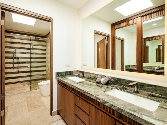 La Vista B6: A Fully Customized Ocean-View Condo in Tamarindo
