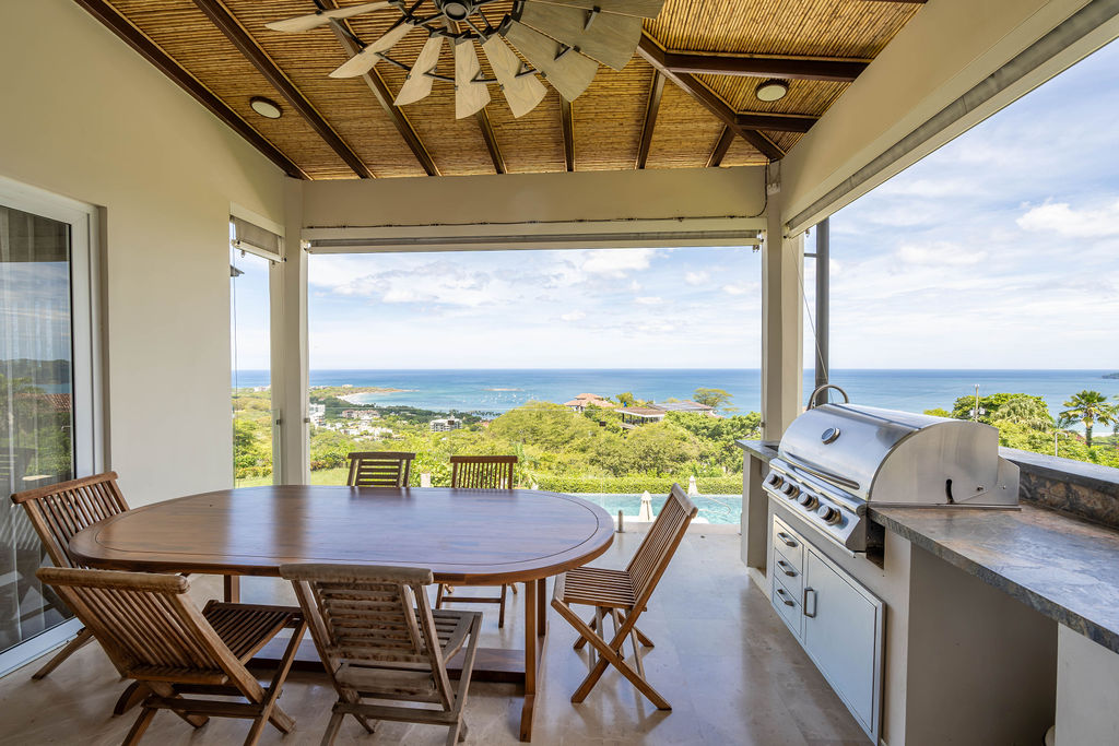 Ocean-view balcony at La Vista B6 Costa Rica La Vista B6: A Fully Customized Ocean-View Condo in Tamarindo