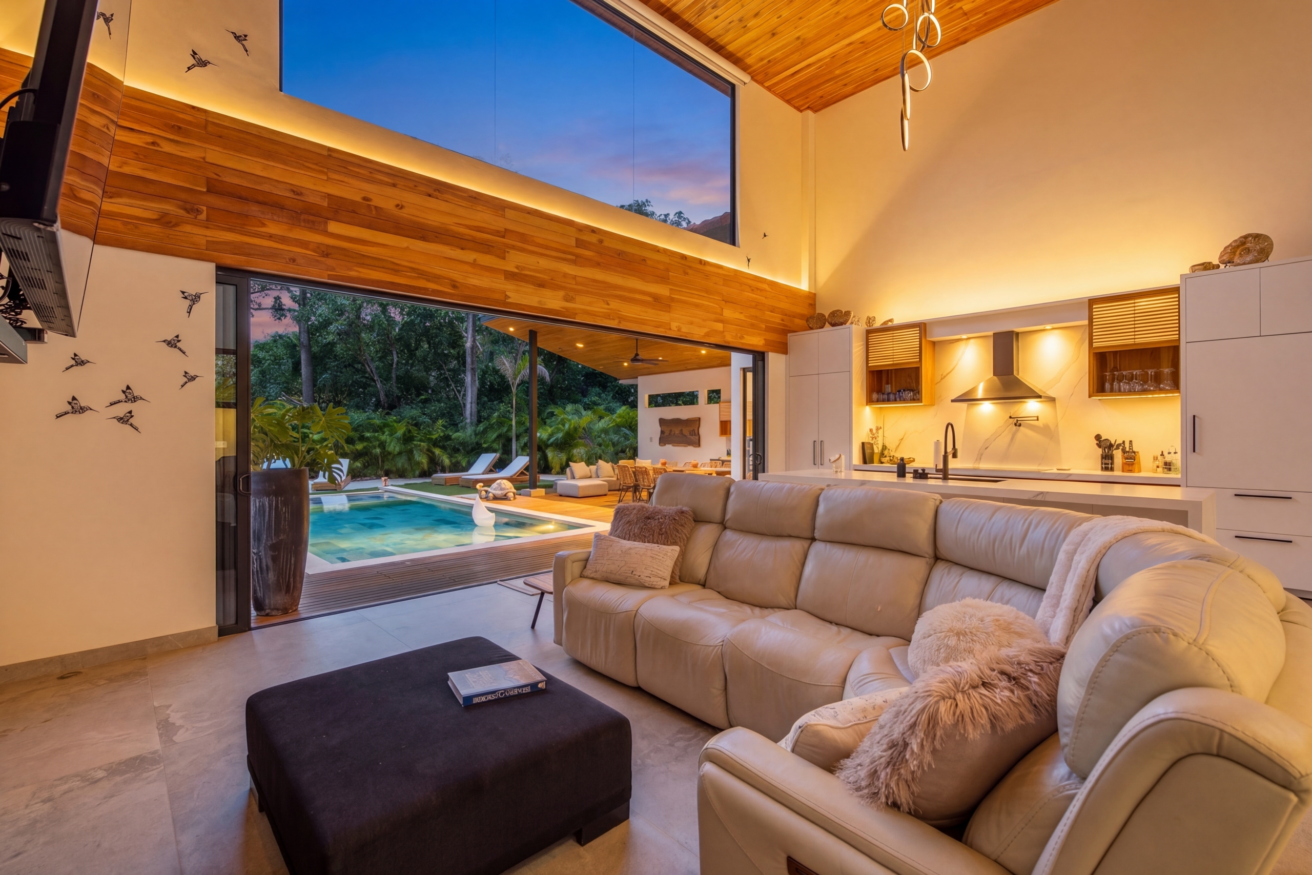 Casa La Ola Perfecta | Hacienda Pinilla Luxury Home