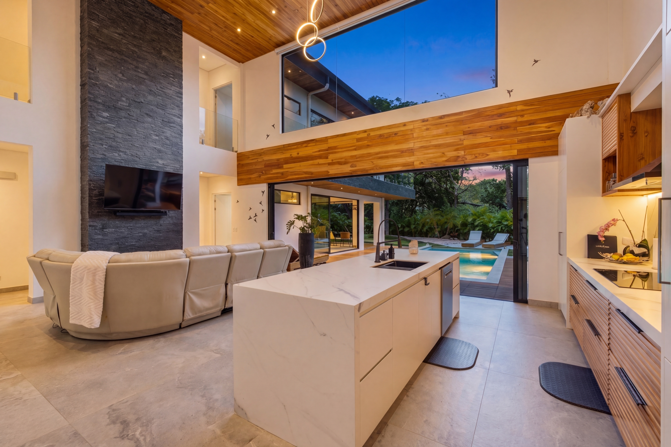 Casa La Ola Perfecta | Hacienda Pinilla Luxury Home