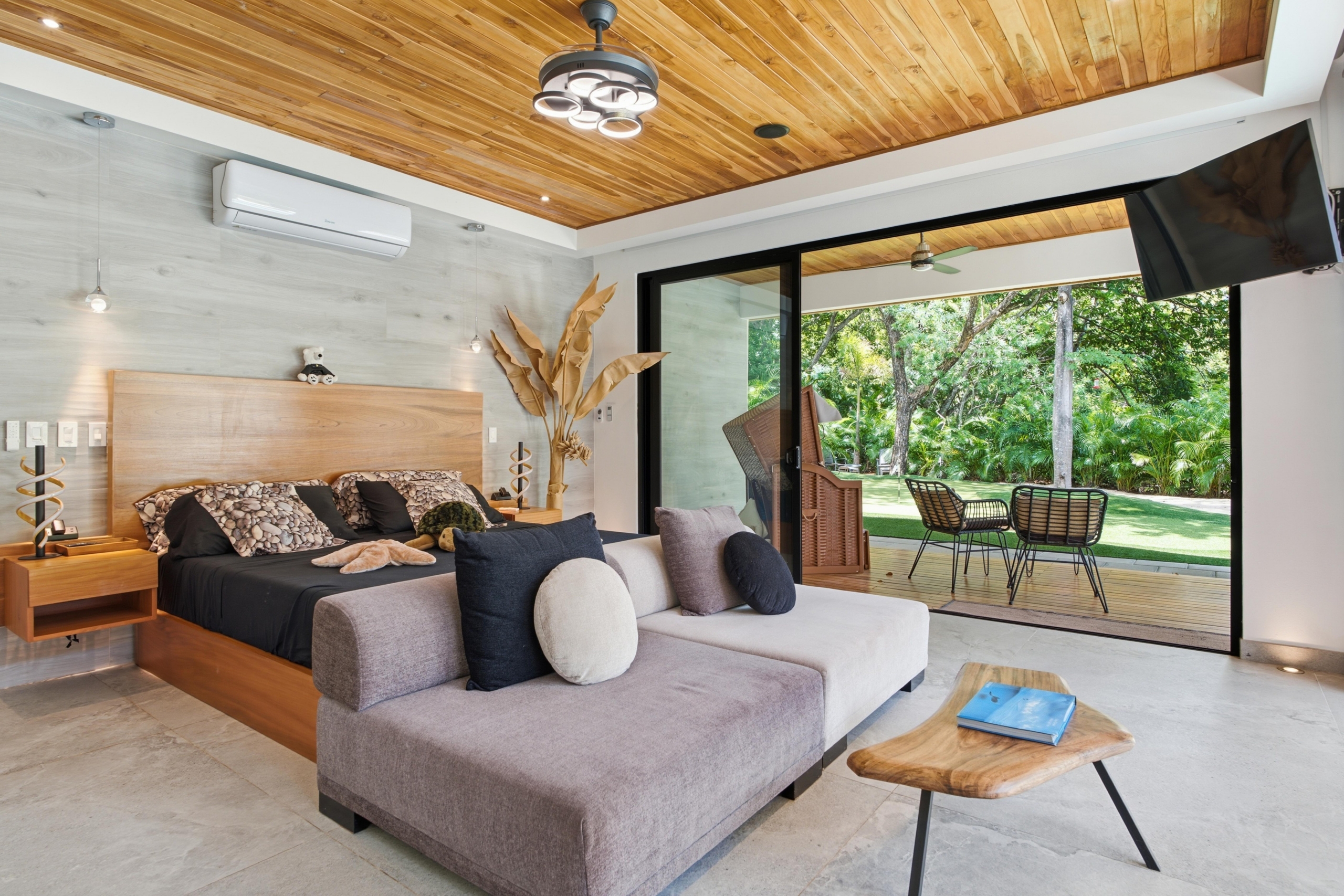 Casa La Ola Perfecta | Hacienda Pinilla Luxury Home