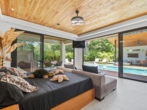 Casa La Ola Perfecta | Hacienda Pinilla Luxury Home
