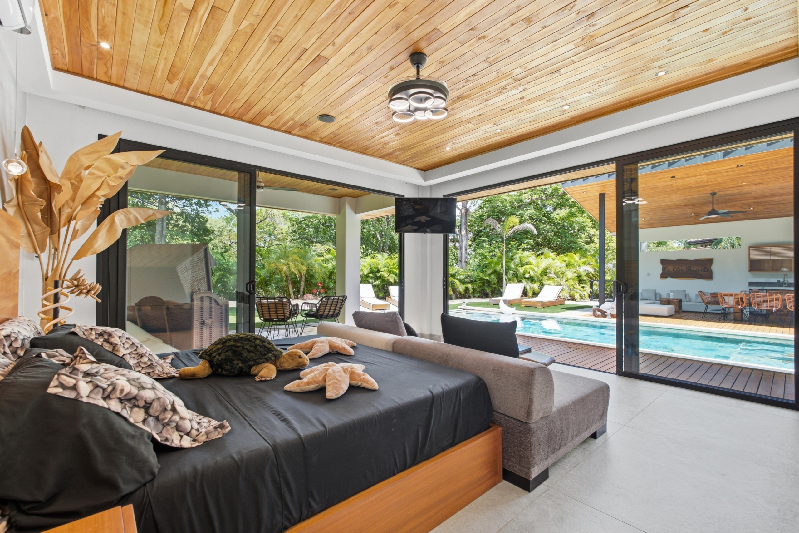 Casa La Ola Perfecta | Hacienda Pinilla Luxury Home