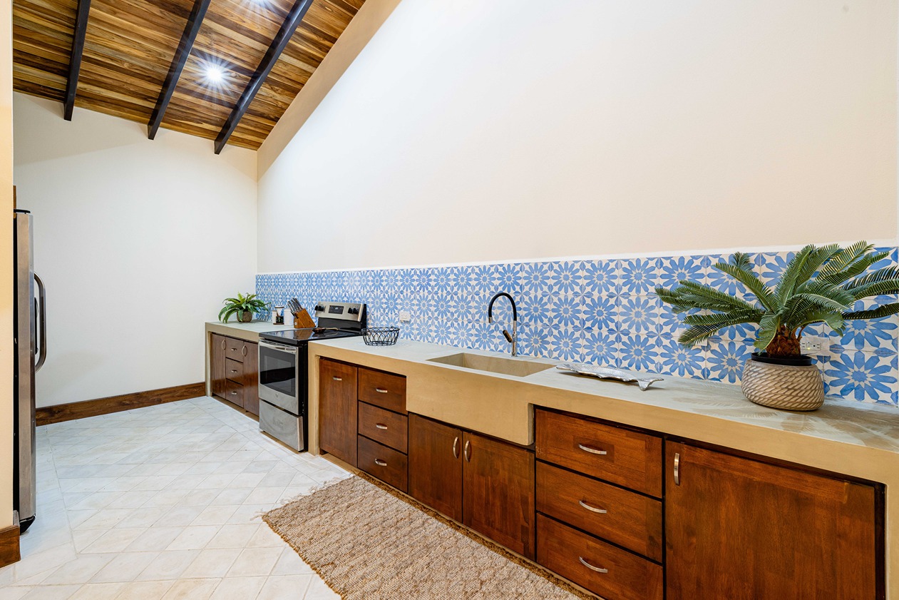Casa Caoba Playa Potrero | 3-Bedroom Home for Sale